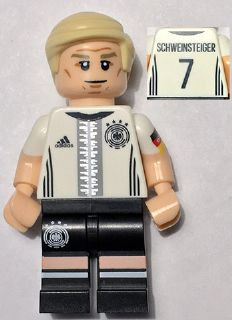 Lego, Minifigure, Bastian Schweinsteiger, Deutscher Fussball-Bund / DFB, DFB007